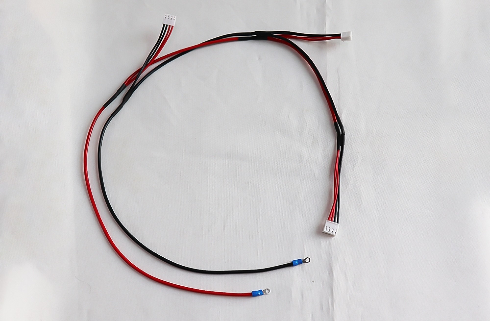DC5V LED Screen Module Power Cable One-To-Three - LeemanDisplay